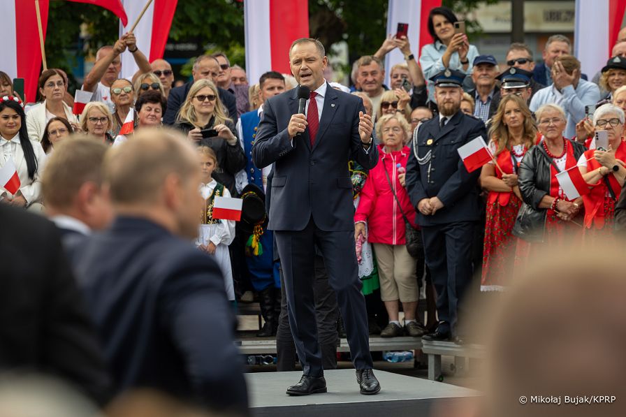 001_f_Prezydent_Karol_Nawrocki_wizyta_Debica_20260723_MWB20814.jpg