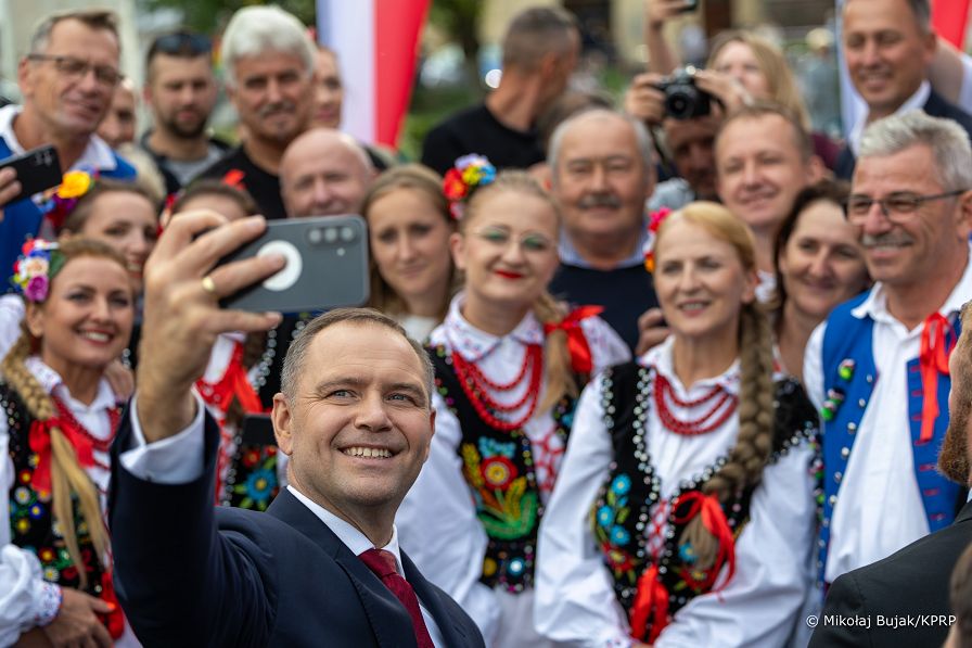 009_Prezydent_Karol_Nawrocki_wizyta_Debica_20260723_MWB21558.jpg