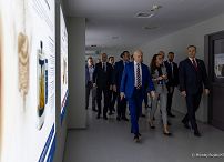 020_Prezydent_Karol_Nawrocki_wizyta_Olimp_Nutrifarm_Debica_20260723_MWB15841.jpg