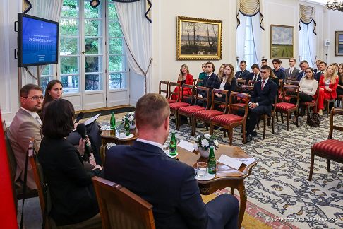 007_Belweder_Debata_Jak_chronic_dzieci_w_sieci_20260723_GJB_0453.jpg
