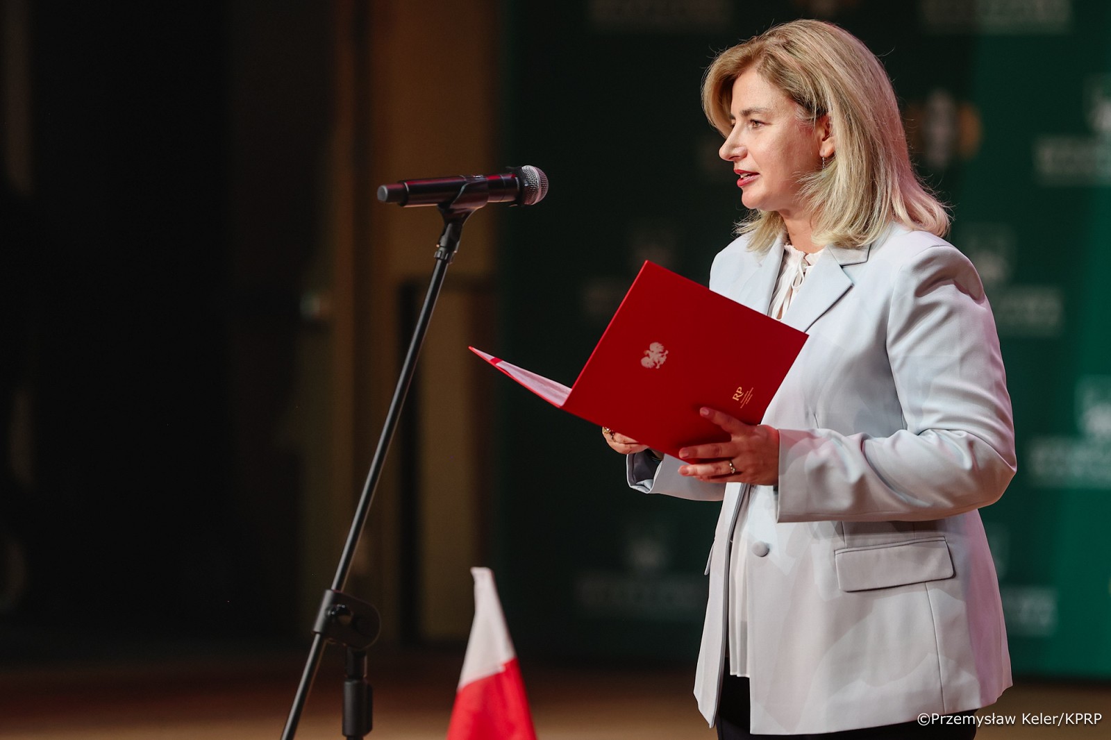 007_Minister Agnieszka Jędrzak_XVII Gala konkursu Być Polakiem_28-07-2026_PK2_2438.jpg.JPG [936.67 KB]