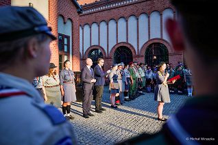003_Minister_Wojciech_Kolarski_Apel_Zlot_Harcerski_82_rocznica_Powstania_Warszawskiego_20260729_image00009.jpg