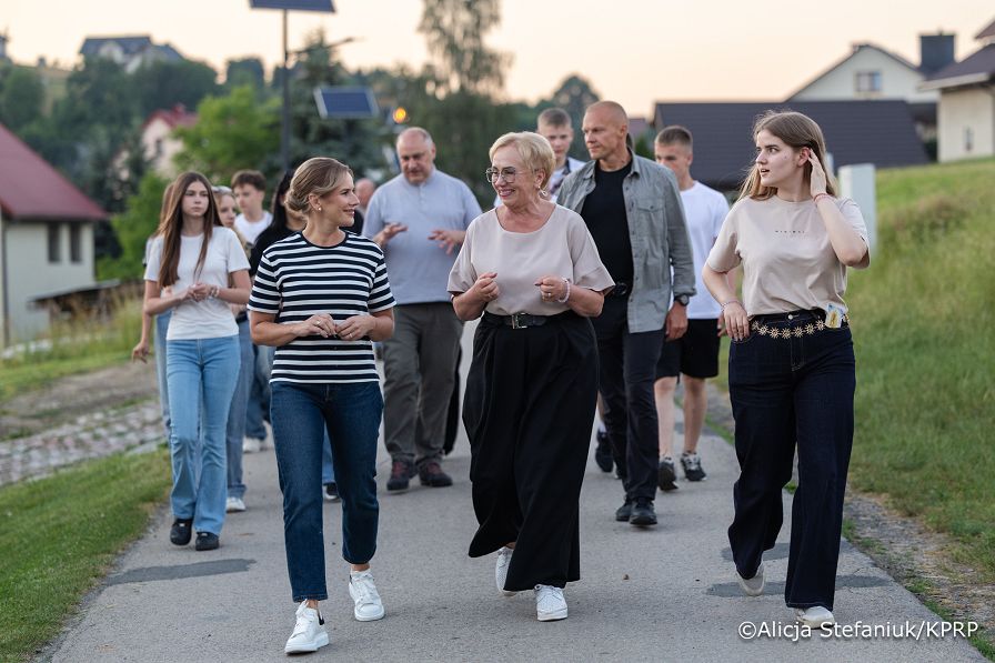 027_Pierwsza Dama Marta Nawrocka_Wisław_Spotkanie z młodzieżą z Litwy_02-07-2026_340A4132.jpg.JPG