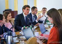 007_Minister_Adam_Andruszkiewicz_IV_posiedzenie_Rady_Mlodziezy_20260703_GJB_4739.jpg