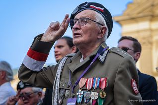 007_Prezydent_Karol_Nawrocki_Msza_sw_polowa_obchody_82_rocznicy_Powstania_Warszawskiego_20260731_MB_21886.jpg