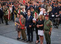 028_Prezydent_Karol_Nawrocki_Msza_sw_polowa_Apel_Poleglych_obchody_82_rocznicy_Powstania_Warszawskiego_20260731_MB_22294.jpg