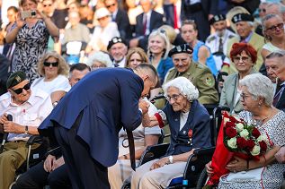 001_Prezydent_Karol_Nawrocki_Msza_sw_polowa_obchody_82_rocznicy_Powstania_Warszawskiego_20260731_MB_21693.jpg