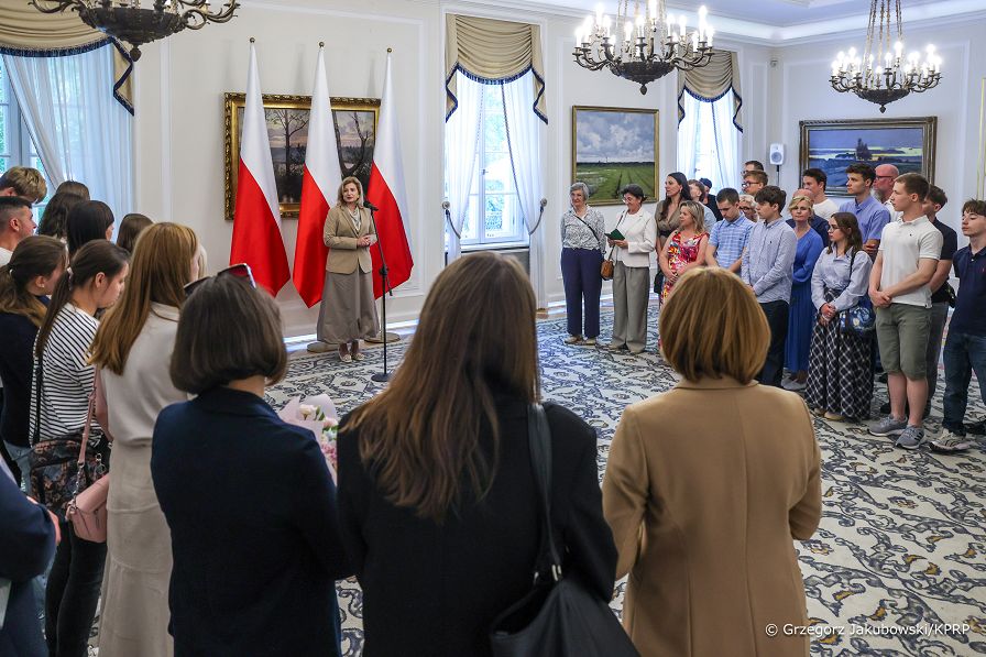 002_Minister_Agnieszka_Jedrzak_spotkanie_z_Laureatami_Olimpiady_Historii_Polski_20260706_GJB_5121.jpg