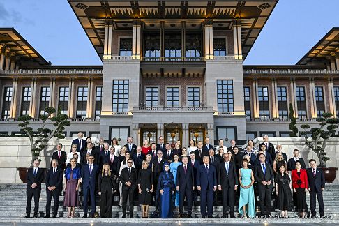002_Para_Prezydencka_Prezydent_Recep_Tayyip_Erdogan_Malzonka_Emine_obiad_oficjalny_Ankara_20260707_55380463265_288e6b67d9_o.jpg