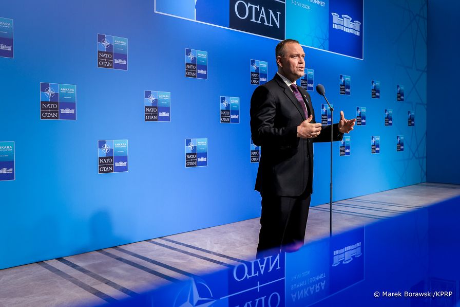 002_Prezydent_Karol_Nawrocki_doorstep_Szczyt_NATO_Ankara_20260708_MB1_9454.jpg