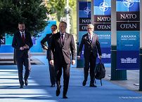 001_Prezydent_Karol_Nawrocki_doorstep_Szczyt_NATO_Ankara_20260708_MB2_8709.jpg
