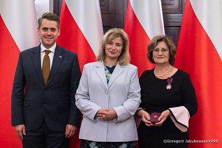 013_Minister Agnieszka Jędrzak_Wręczenie odznaczenia_09-07-2026_GJB_6765.jpg.JPG