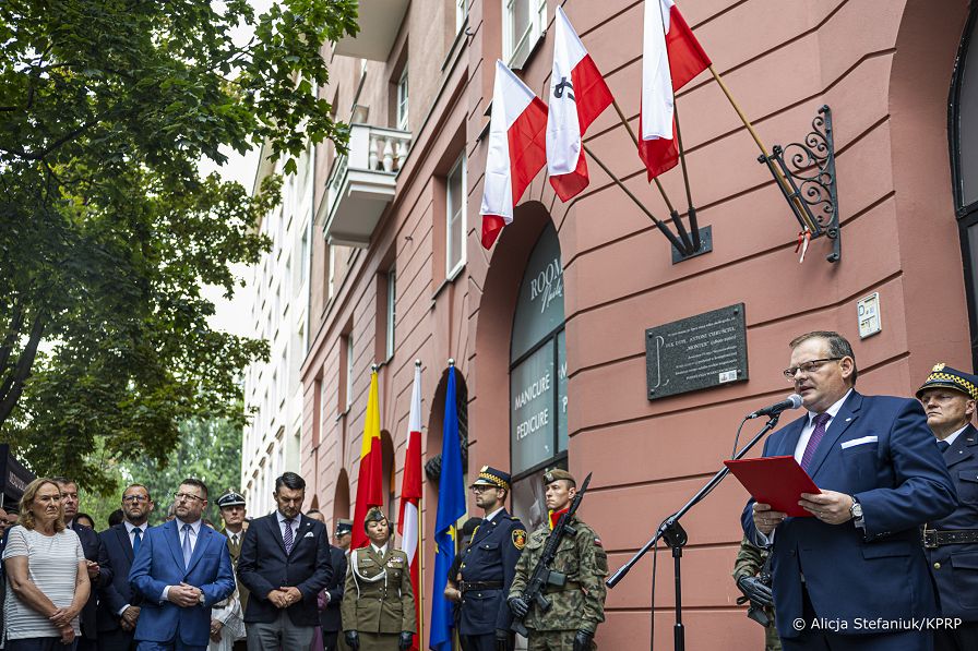 06_Jan_Kasprzyk_Tablica_upamietniajaca_podpisanie_rozkazu_rozpoczecia_Powstania_Warszawskiego -_20260801_7C6A9530.jpg