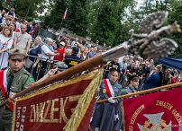 008_a_Prezydent_Karol_Nawrocki_82_rocznica_wybuchu_Powstania_Warszawskiego_Powazki_20260801_MWB17296.jpg