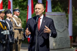 011_Prezydent_Karol_Nawrocki_upamietnienie_Ofiar_Rzezi_Woli_zlozenie_wienca_20260801_MWB24343.jpg