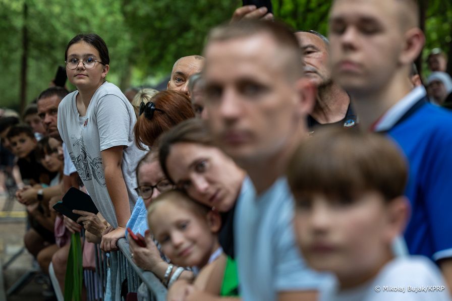 002_a_c_Prezydent_Karol_Nawrocki_82_rocznica_wybuchu_Powstania_Warszawskiego_Powazki_20260801_MWB24892.jpg