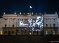 002_Iluminacja_82_rocznica_wybuchu_Powstania_Warszawskiego_20260801_MB_16325.jpg