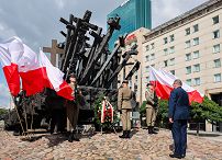0009_Doradca Jan Józef Kasprzyk_Uroczystości przy Pomniku Poległym i Pomordowanym na Wschodzie_11-08-2026_PK1_0656.jpg