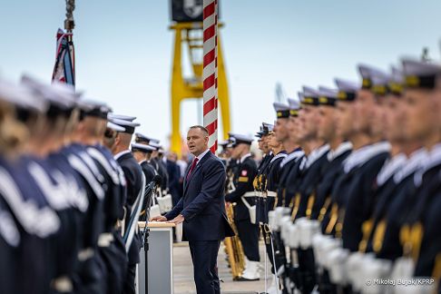 011_new_Prezydent_Karol_Nawrocki_wodowanie_ORP_Wicher_20260812_MWB20704.jpg