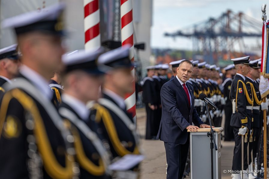 010_Prezydent_Karol_Nawrocki_wodowanie_ORP_Wicher_20260812_MWB20611.jpg
