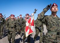 014_Prezydent_Karol_Nawrocki_spotkanie_zolnierze_Bemowo_Defilada_20260814_MB_17949.jpg