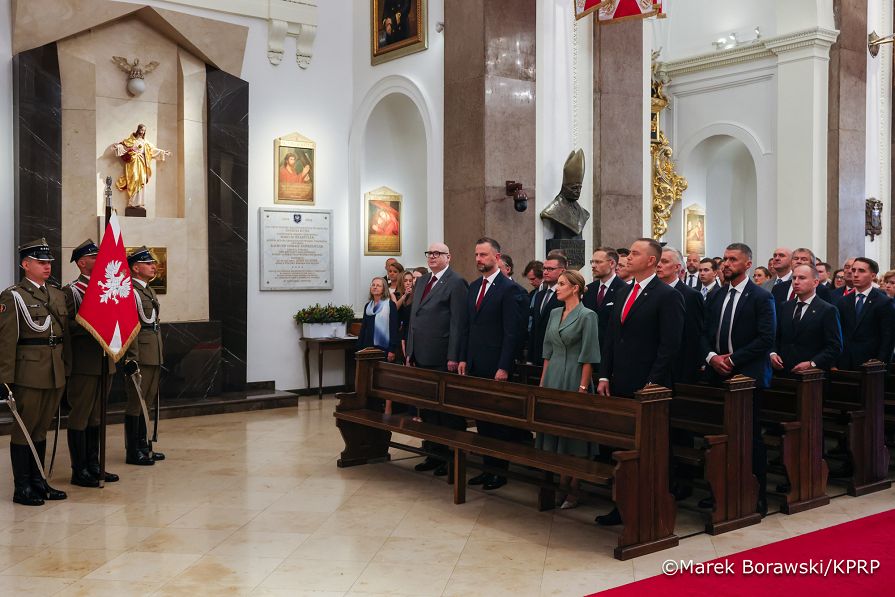 002_Para Prezydencka_Msza Święta za Ojczyznę_15-08-2026_MB_18689.jpg.JPG