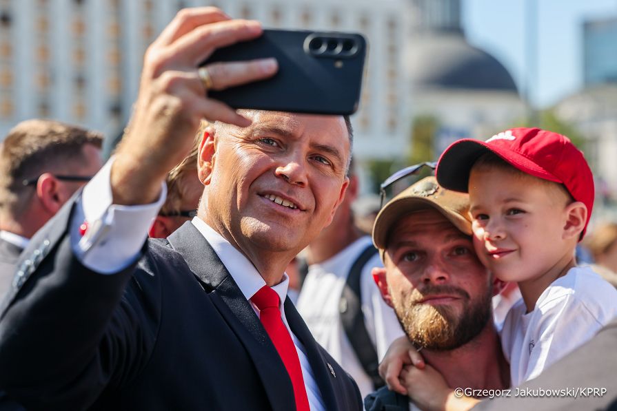 028_Para Prezydencka_Uroczysta Zmiana Warty Przy Grobie Nieznanego Żołnierza_15-08-2026_LB_20602.jpg.JPG