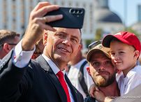 028_Para Prezydencka_Uroczysta Zmiana Warty Przy Grobie Nieznanego Żołnierza_15-08-2026_LB_20602.jpg.JPG