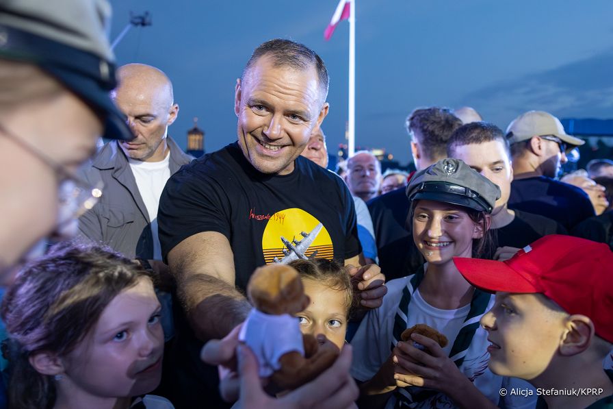005_b_Para_Prezydencka_82_rocznica_wybuchu_Powstania_Warszawskiego_nie_zakazane_piosenki_20260801_340A9202.jpg