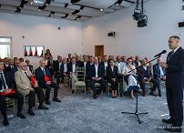 007_Prezydent_Karol_Nawrocki_posiedzenie_Rady_Biznesu_Jurata_20260825_MB_10102.jpg