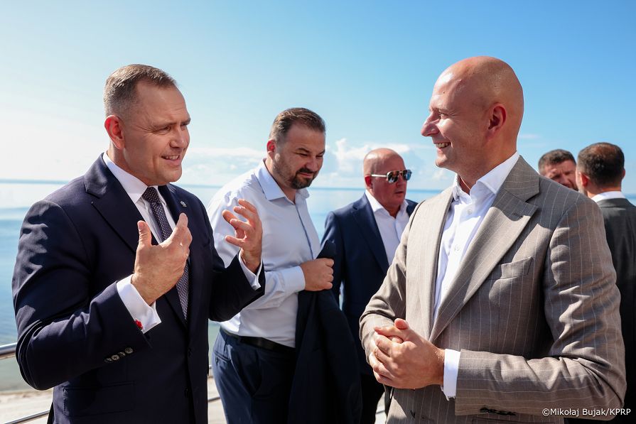 022_Prezydent_Karol_Nawrocki_posiedzenie_Rady_Biznesu_Jurata_25-08-2026_MB_10566.jpg.JPG