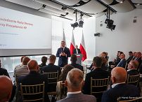 014_Prezydent_Karol_Nawrocki_posiedzenie_Rady_Biznesu_Jurata_20260825_MB_10266.jpg