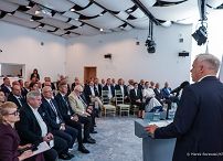 004_Prezydent_Karol_Nawrocki_posiedzenie_Rady_Biznesu_Jurata_20260825_MB_19875.jpg
