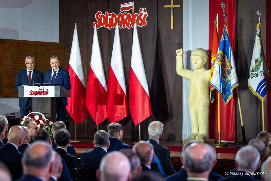 008_Prezydent_Karol_Nawrocki_rocznice_strajkow_1980_I_1988_oraz_powstania_NSZZ_Solidarnosc_20260831_MWB24514.jpg