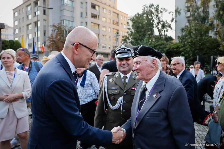 010_Doradca Błażej Poboży_Uroczystości ku czci ofiar Rzezi Woli_05-08-2026_PK1_9644.jpg.JPG