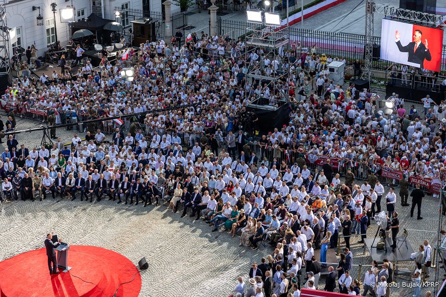 017_Prezydent_Karol_Nawrocki_rocznica_zaprzysiezenia_20260806_MWB10249.jpg