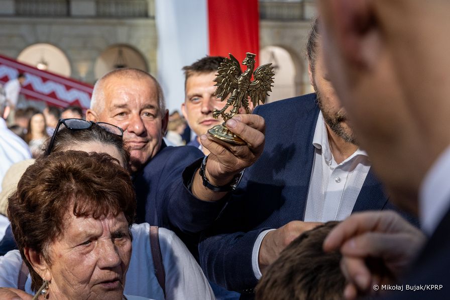 025_Prezydent_Karol_Nawrocki_rocznica_zaprzysiezenia_20260806_MWB11913.jpg