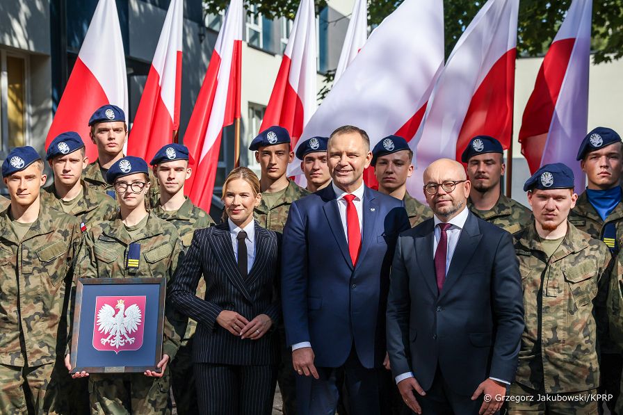 019_Para_Prezydencka_rozpoczecie_roku_szkolnego_Komornica_20260901_GJB_0512.jpg