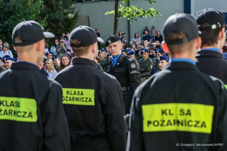 015_Para_Prezydencka_rozpoczecie_roku_szkolnego_Komornica_20260901_GJA_2188.jpg