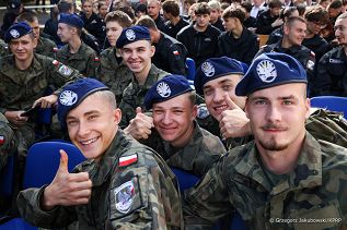 021_Para_Prezydencka_rozpoczecie_roku_szkolnego_Komornica_20260901_GJB_0986.jpg