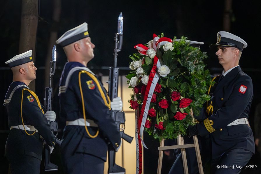 005_b_Prezydent_Karol_Nawrocki_87_rocznica_wybuchu_II_wojny_swiatowej_Westerplatte_20260901_MWB25870.jpg