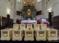 01_Karol_Nawrocki_uroczystosc_pogrzebowa_dzieci_ofiar_niemieckiego_obozu_Lodz_20260910_GJB_2780.jpg