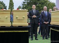 36_Karol_Nawrocki_uroczystosc_pogrzebowa_dzieci_ofiar_niemieckiego_obozu_Lodz_20260910_GJA_7042.jpg