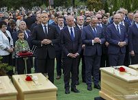 37_Karol_Nawrocki_uroczystosc_pogrzebowa_dzieci_ofiar_niemieckiego_obozu_Lodz_20260910_GJA_7049.jpg