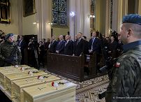 04_Karol_Nawrocki_uroczystosc_pogrzebowa_dzieci_ofiar_niemieckiego_obozu_Lodz_20260910_GJB_2914.jpg