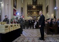 19_Karol_Nawrocki_uroczystosc_pogrzebowa_dzieci_ofiar_niemieckiego_obozu_Lodz_20260910_GJB_3158.jpg