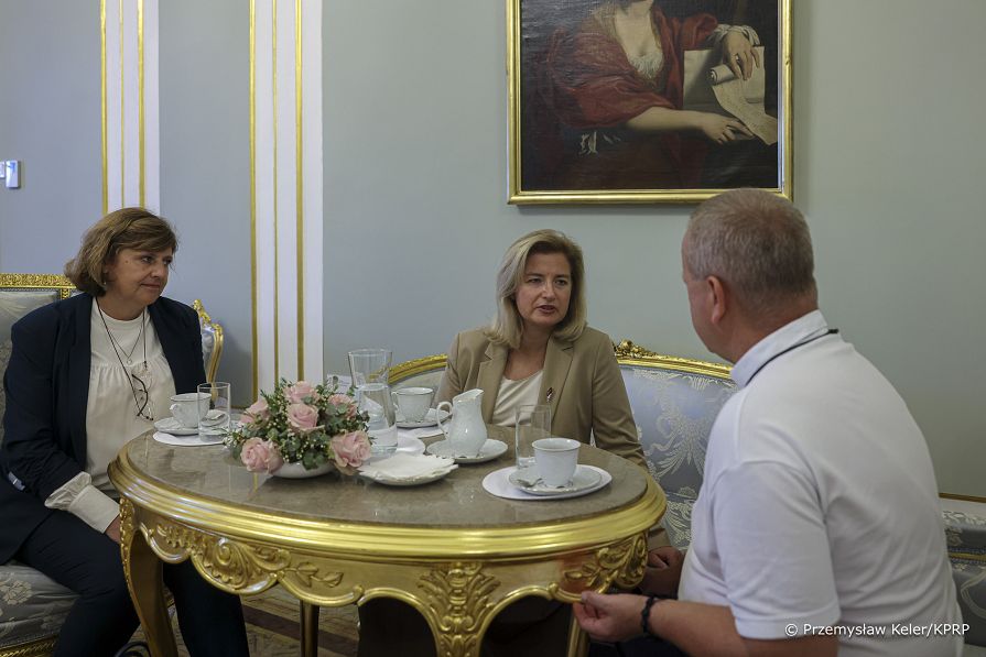 02_Agnieszka_Jedrzak_Helena_Krasowska_Marcin_Janus_20260910_MB_12355.jpg