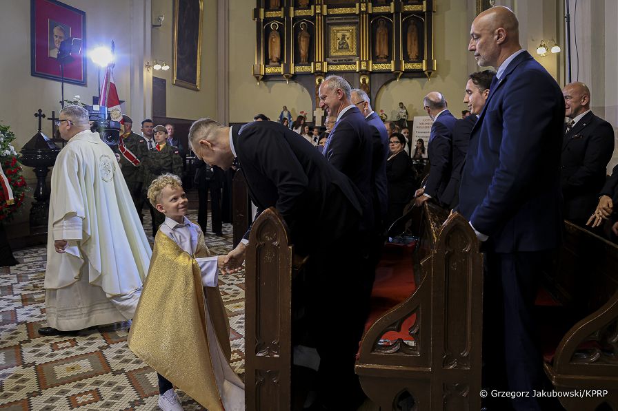 13_Karol_Nawrocki_uroczystosc_pogrzebowa_dzieci_ofiar_niemieckiego_obozu_Lodz_20260910_GJB_3102.jpg