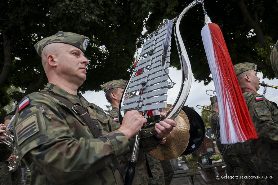 31_Karol_Nawrocki_uroczystosc_pogrzebowa_dzieci_ofiar_niemieckiego_obozu_Lodz_20260910_GJB_3379.jpg