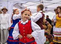 029_Prezydentowa_Marta_Nawrocka_Konkurs_najladniejszy_wieniec_dozynkowy _20260912_AS214050.jpg